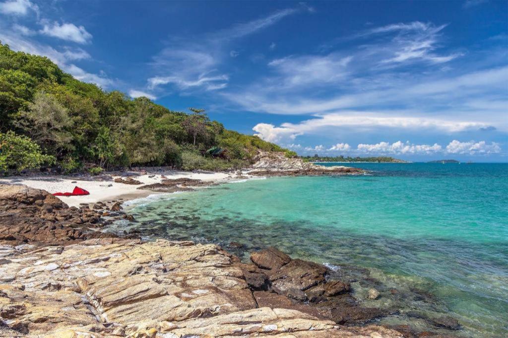 Sea Breeze Resort Koh Samet Екстериор снимка
