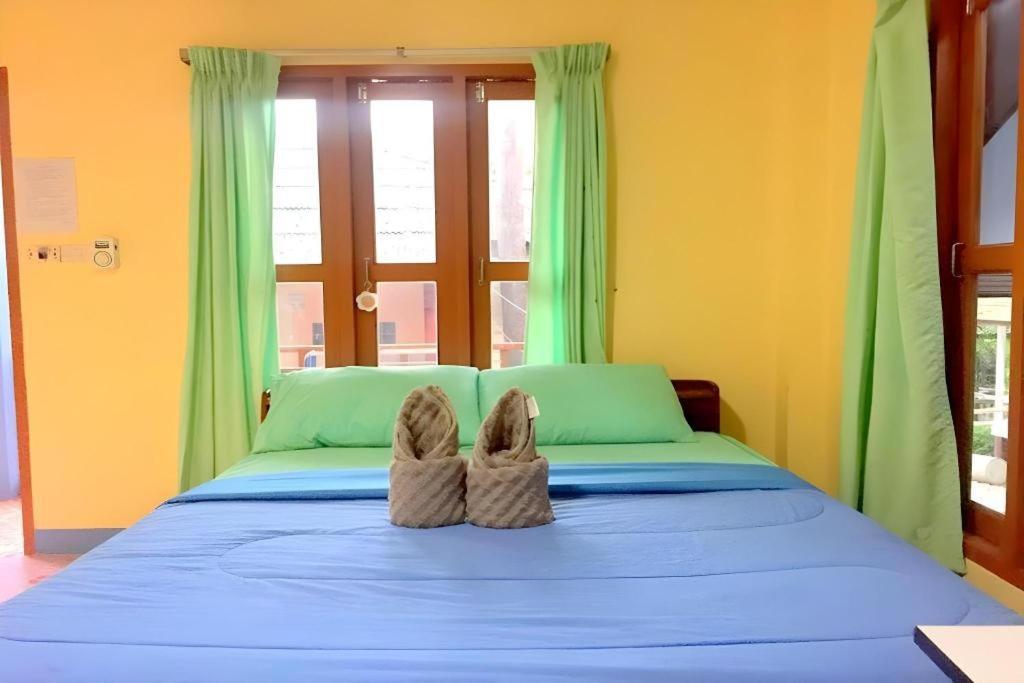 Sea Breeze Resort Koh Samet Екстериор снимка